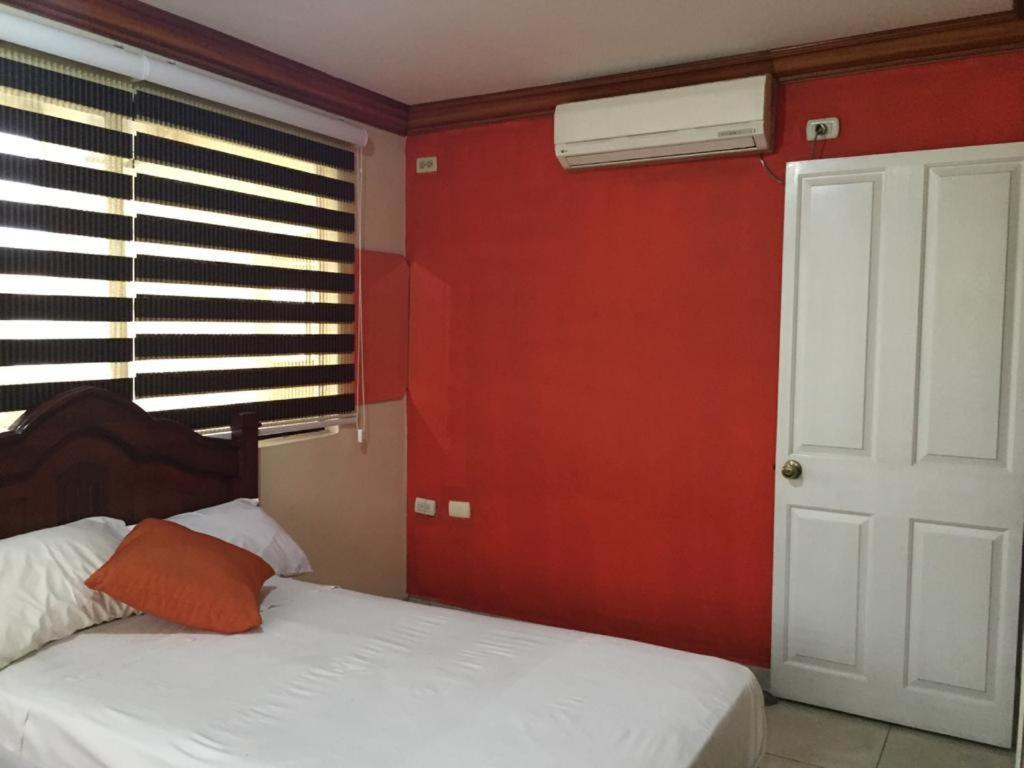Hotel Fika Guayaquil Esterno foto